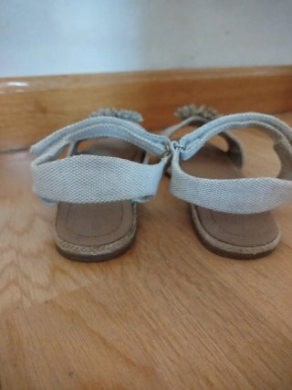 Sandalias niña flor número 36