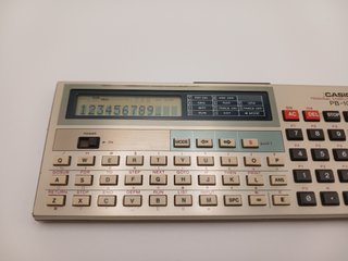 Año 1982. Japón. Calculadora  Casio PB-100
