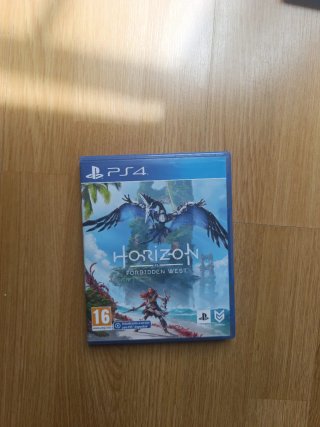 Horizon Zero Dawn y Forbidden West PS4