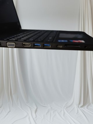 Oferta!! Acer TravelMate P214-53 i3 8GB 256GB NVMe