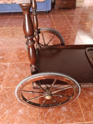 Mueble camarera madera antigua para restaurar