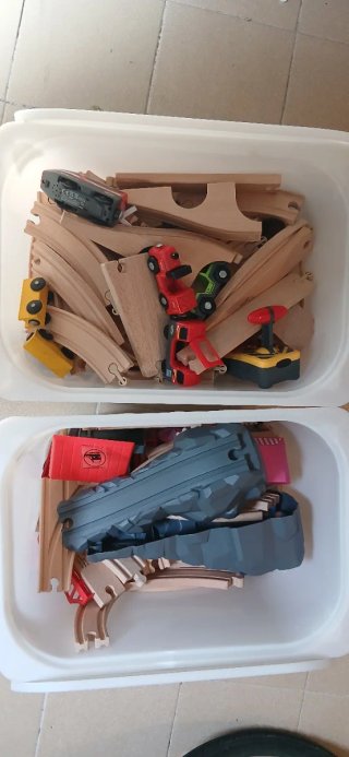 Circuito Vías Tren Madera con 2 Trenes