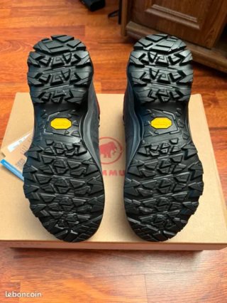 Botas Mammut nuevas