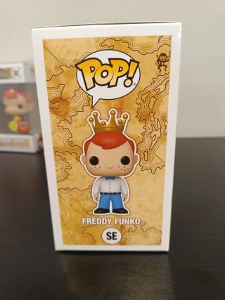 Funko Pop Freddy Funko as frodo 1500 pcs