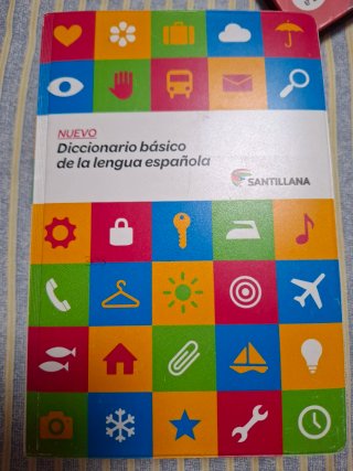 NUEVO DICCIONARIO BÁSICO DE LA LENGUA ESPAÑOLA ...