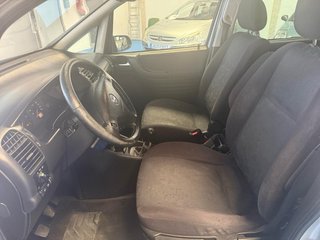 Opel Zafira 2.2 DTi 2003