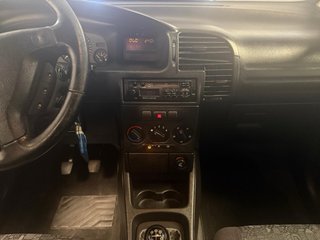 Opel Zafira 2.2 DTi 2003