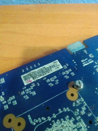 Tarjeta Gráfica Asus PCI Express 512MB