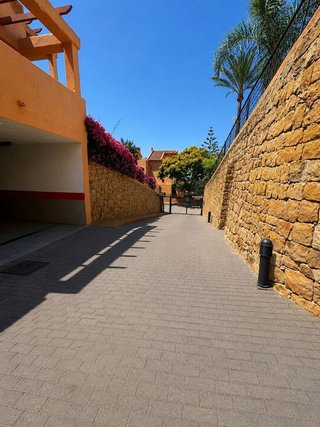 Piso en venta en Elviria en Marbella