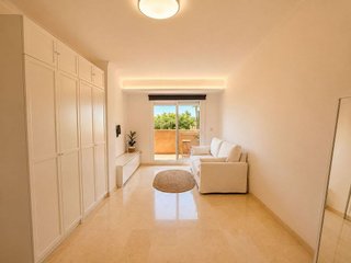 Piso en venta en Elviria en Marbella
