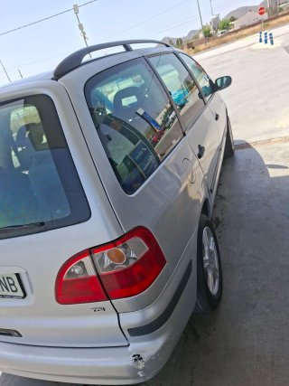 Ford Galaxy 2004