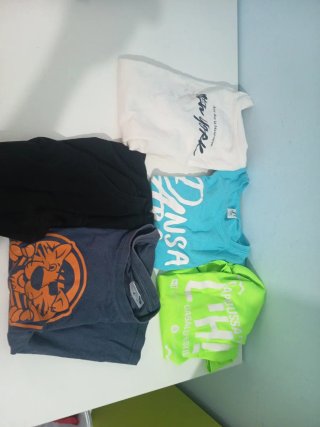 Lote 5 camisetas 6-10 años