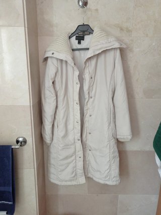 Abrigo beige mujer