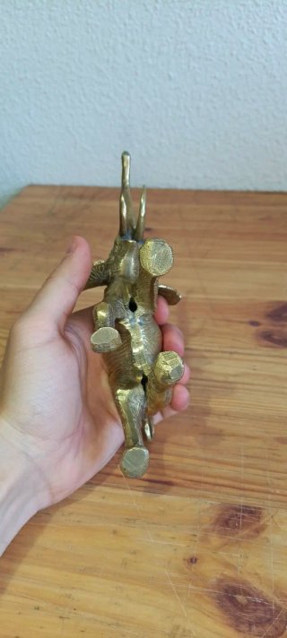 Elefante de Bronce