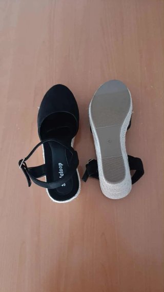 Alpargatas de cuña negras