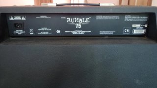 Amplificador Bajo Fender Rumble 75 Negro