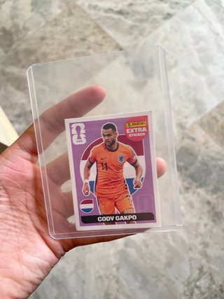 Intercambio Cromo Cody Gakpo Extra Sticker Morado
