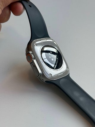 Apple Watch Ultra 1