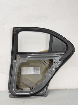 Puerta trasera derecha Mercedes-Benz Clase C W205 2014-2018 A2057320210