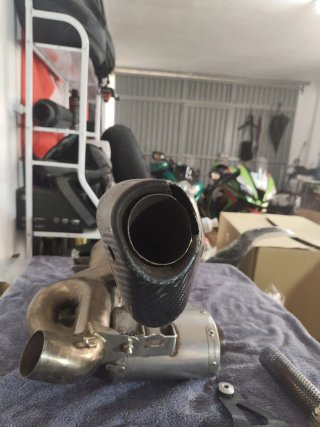Yoshimura R55 gsxr