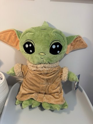 Peluche Mattel Star Wars Bebé Yoda 40cm