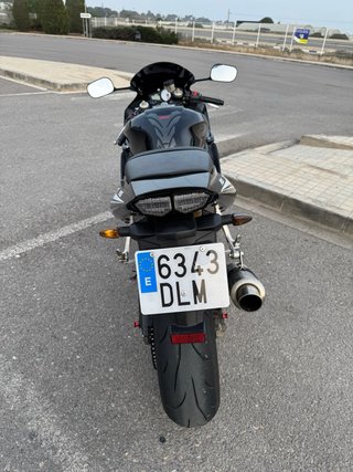 Yamaha R6 2005 Negra