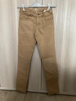 Pantalones pitillo marrón claro| BESTIES BY JBC