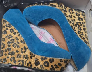 Zapatos de tacón con plataforma y esparto