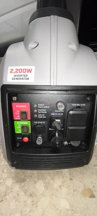 Generador Eléctrico Energizer 2200W