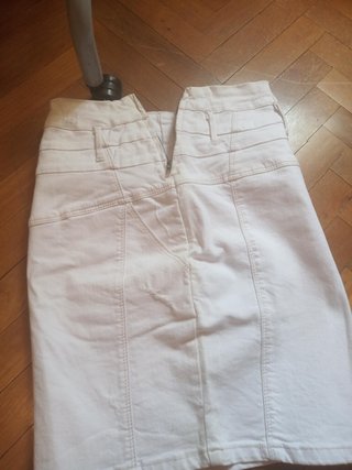 Falda Bershka Talla 34