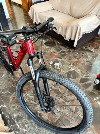 Bicicleta Trek Roja Casi Nueva