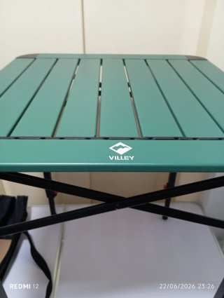 Mesa plegable aluminio verde ajustable