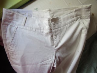 Pantalones blancos anchos