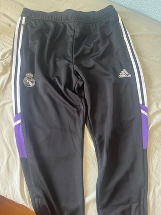 Chándal Real Madrid Adidas 2022/23 Negro/Morado