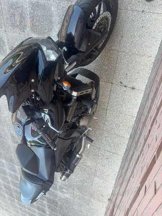 Kawasaki Z750 Naked Negra