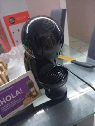 Cafetera Dolce Gusto Krups Negra