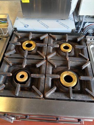 Cocina a gas 4 fuegos con horno Repagas segundaman
