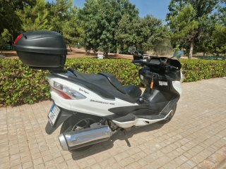 Suzuki Burgman 400cc Scooter