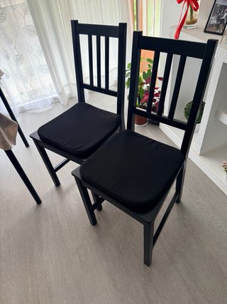 Comedor IKEA 4 puestos negro