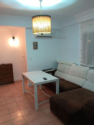 Piso en alquiler en El Juncal - Av. de la Paz en Sevilla