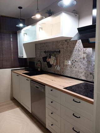 Piso en alquiler en El Juncal - Av. de la Paz en Sevilla
