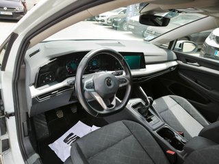 Volkswagen Golf Life 1.5 TSI 96kW (130CV)