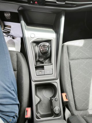 Volkswagen Golf Life 1.5 TSI 96kW (130CV)