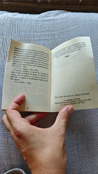 Libro "La mortaja" - Miguel Delibes (Alianza Cien)