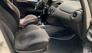 66.000km FIAT Punto 2016-lounge el más alto de gam