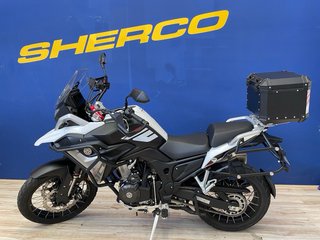 Macbor Montana Adventure Negra/Blanca