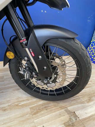 Macbor Montana Adventure Negra/Blanca