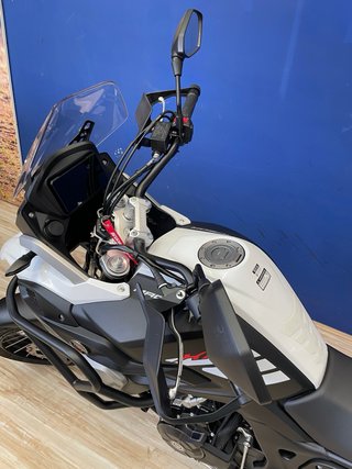 Macbor Montana Adventure Negra/Blanca