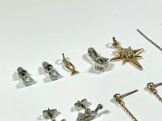 Pack bisutería estrellas y luna