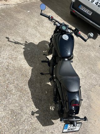 Benda V-Cruise 125 Negra